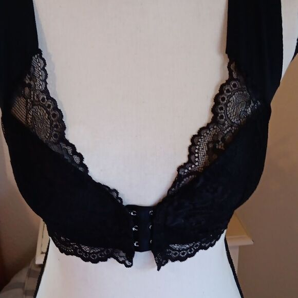 NWOT Bra Bundle - Picture 4 of 7